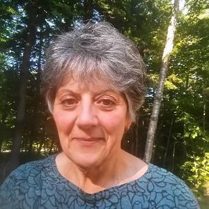 Meet your Posher, Denise